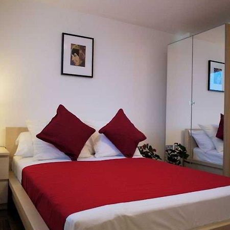 Star Wharf Apartments London Exterior photo